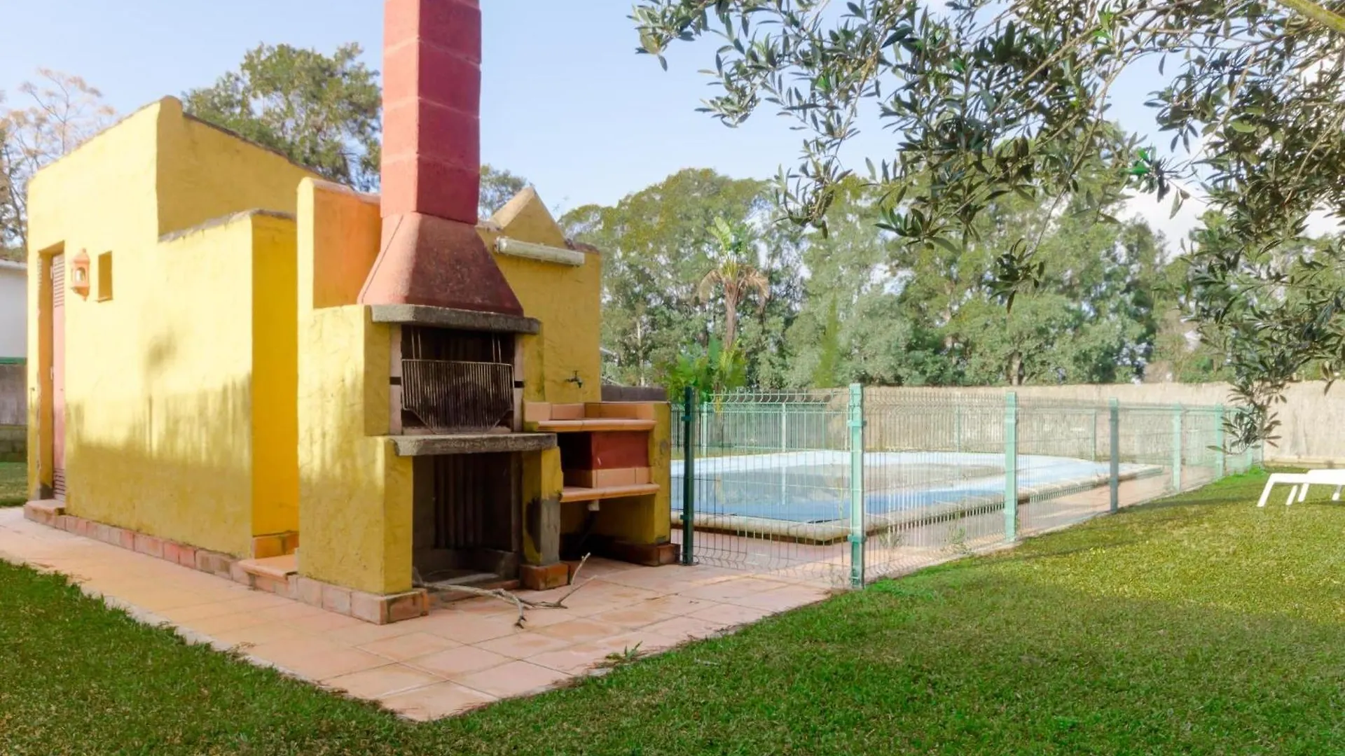 Holiday home Villa La Vega 14354 Chiclana de la Frontera